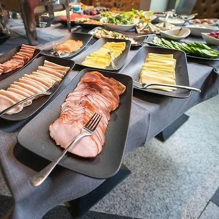 فندق Korona Gold - Korona 4*