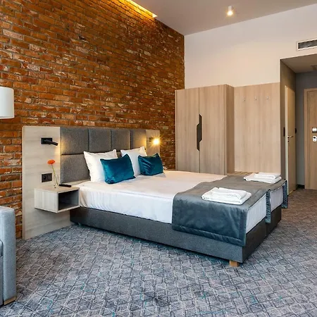 Korona Gold - Korona ורוצלב